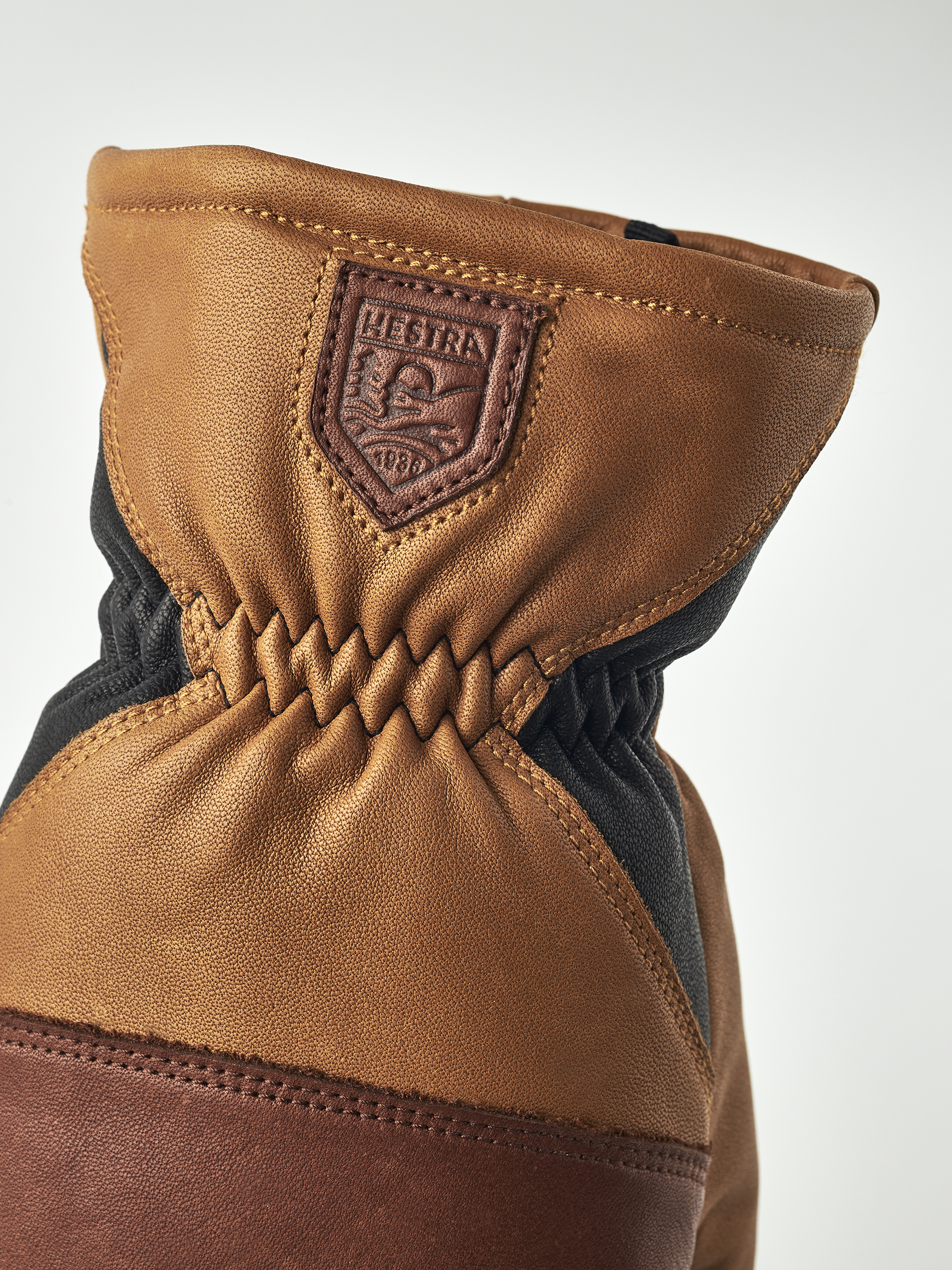 hestra-remix-mitt-fausthandschuh-aus-ziegen-und-rindsleder-kurzschaft image 4