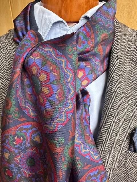 ascot-schal-seide-wolle-multicolor-navy-wendeschal image 1