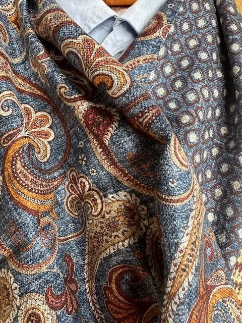 ascot-seidenschal-shappe-paisley-blau-camel-creme-30-x-180-cm image 1