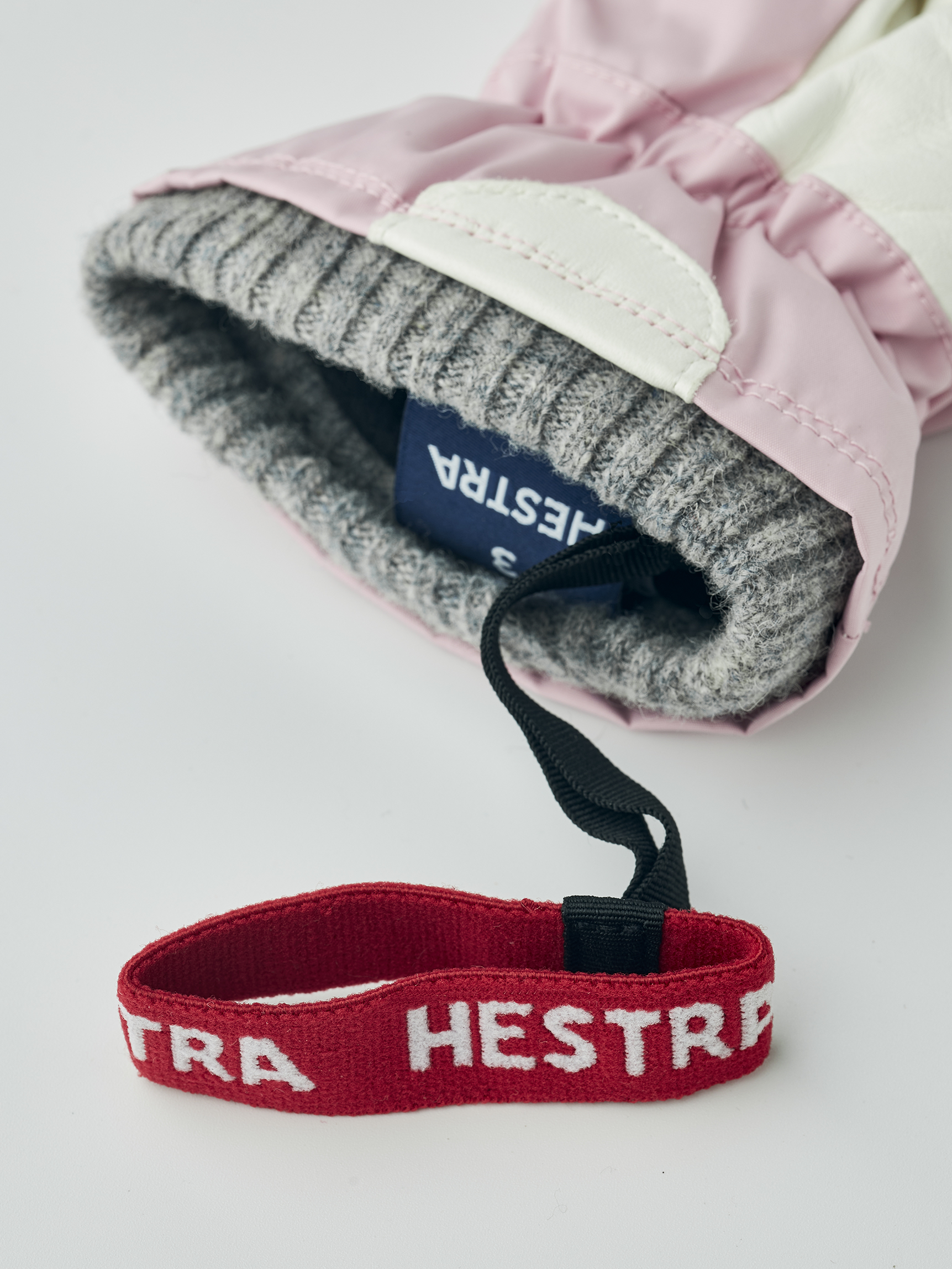 hestra-my-first-hestra-baby-f-ustlinge image 5