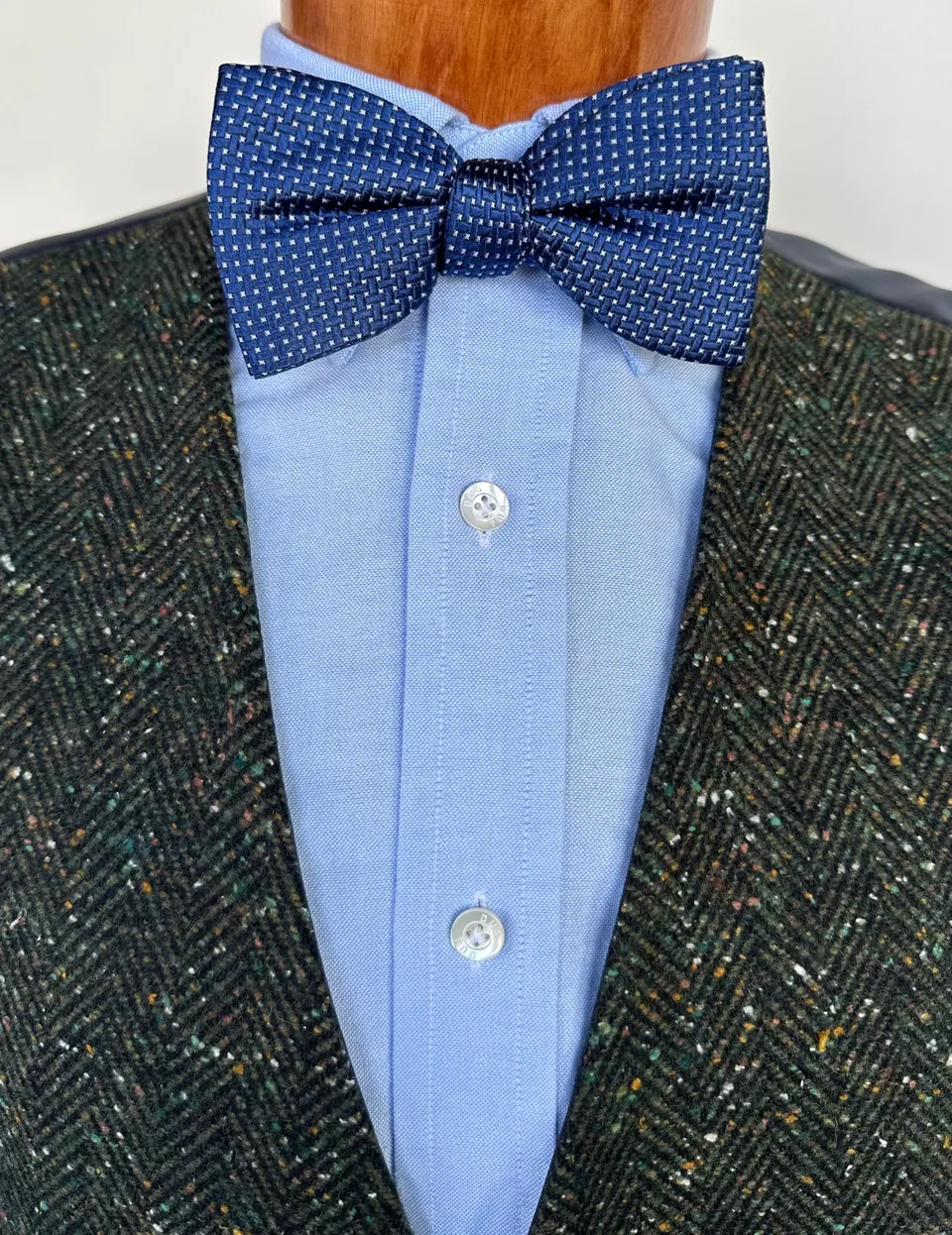 ascot-schleife-jacquard-fliege-aus-seide-form-wien-marine image 1