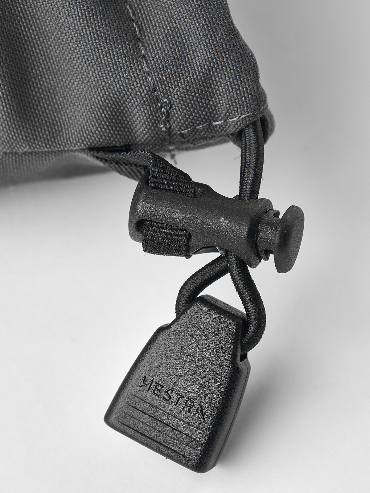 hestra-army-leather-heli-ski-f-ustling-30571-350-ziegenleder-extreme-w-rme image 4