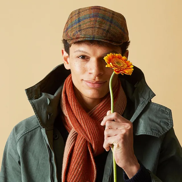 mayser-lennart-shetland-flatcap-herren-karo-mit-lederdetail image 1