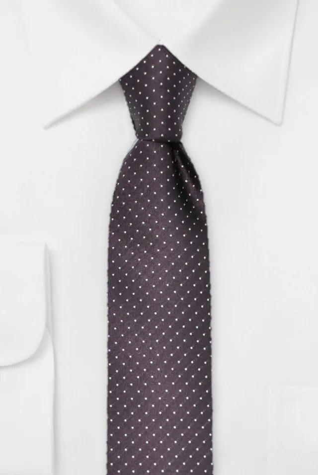 ascot-krawatte-nadeltupfen-aubergine-wei-klassische-t-pfelkrawatte image 1
