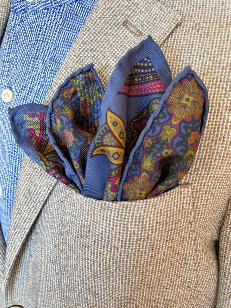 hemley-einstecktuch-seide-paisley-ornament-mittelblau-orange-gelb image 1