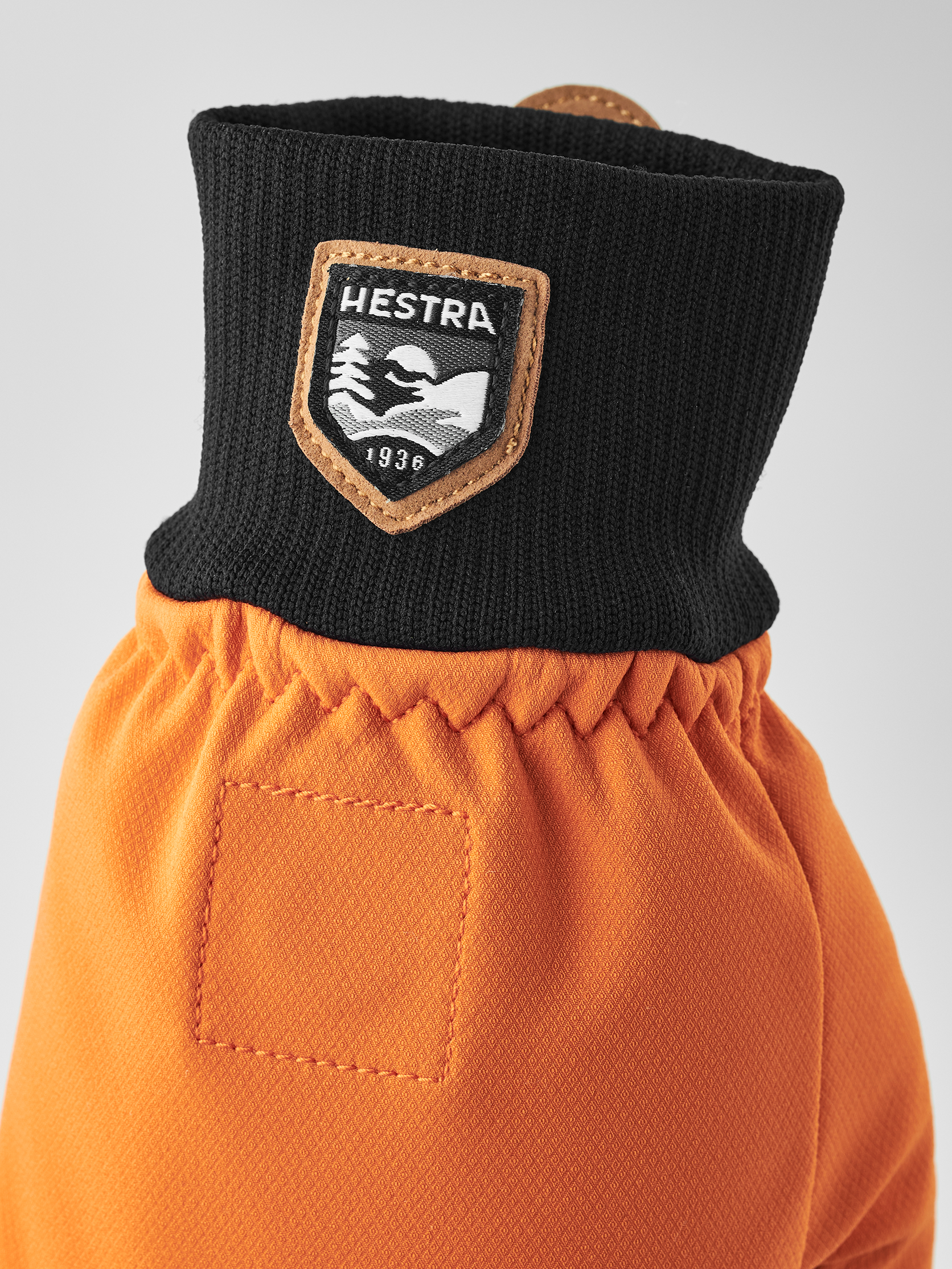 hestra-windbreaker-pull-over-mitt-halbinger-unisex image 4