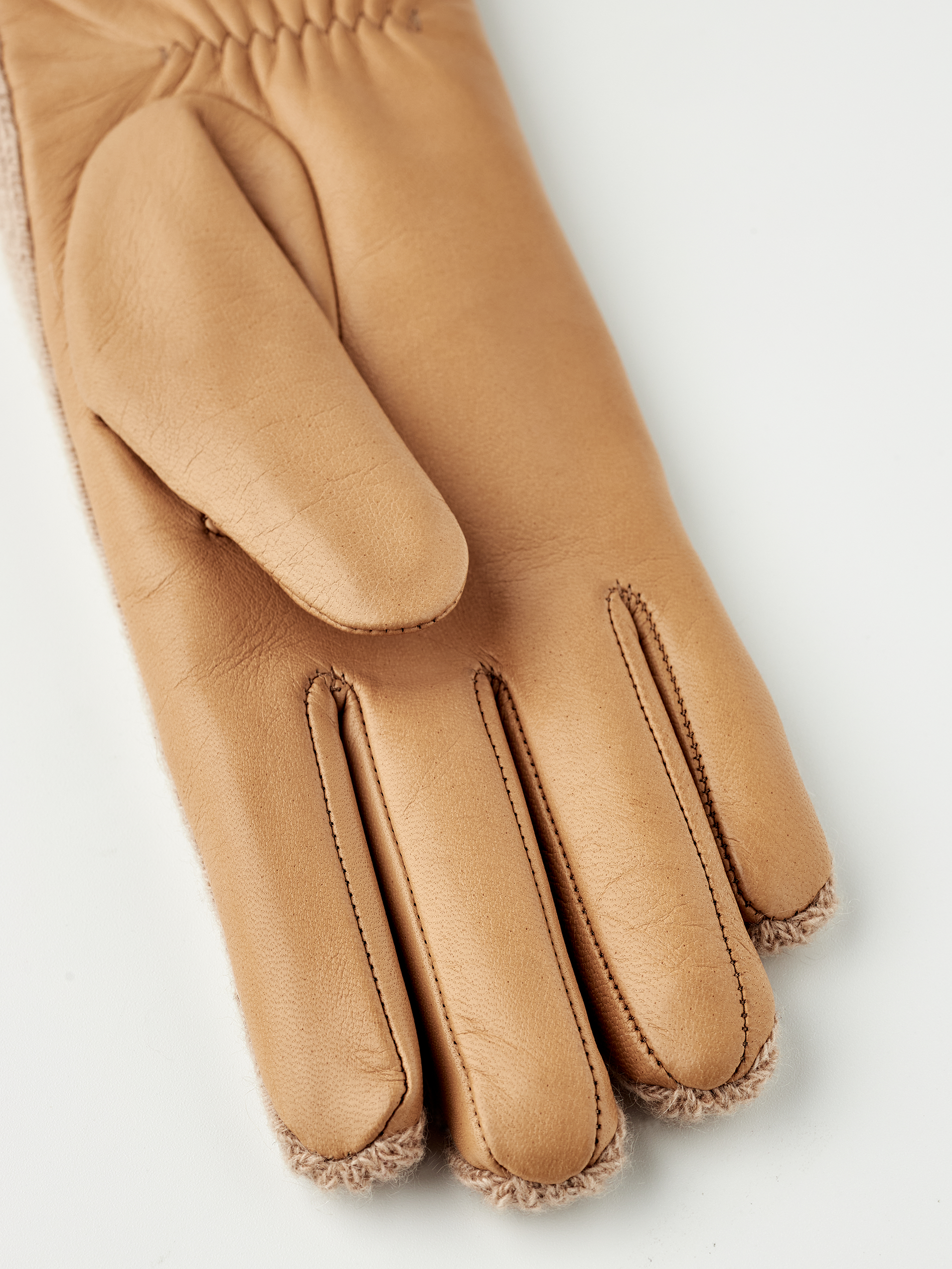 hestra-samantha-damenhandschuh-kaschmir-hirschleder-mit-touchfunktion image 2