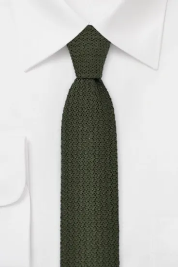 ascot-strickkrawatte-uni-oliv-wolle-6-cm-x-148-cm image 1