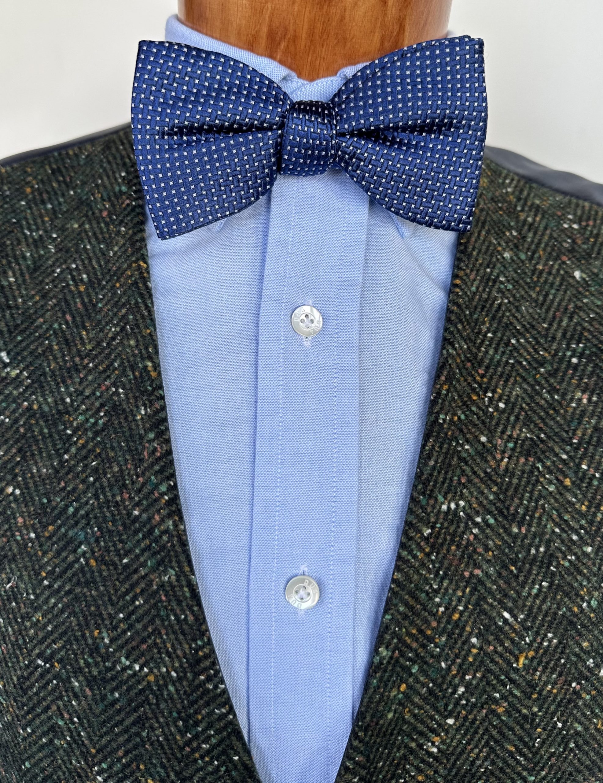 ascot-schleife-jacquard-fliege-aus-seide-form-wien-marine image 1