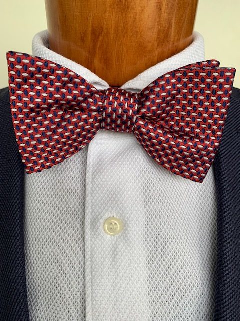 ascot-fliege-jacquard-tupfen-rot-blau-wei-form-wien-6-5-cm image 1