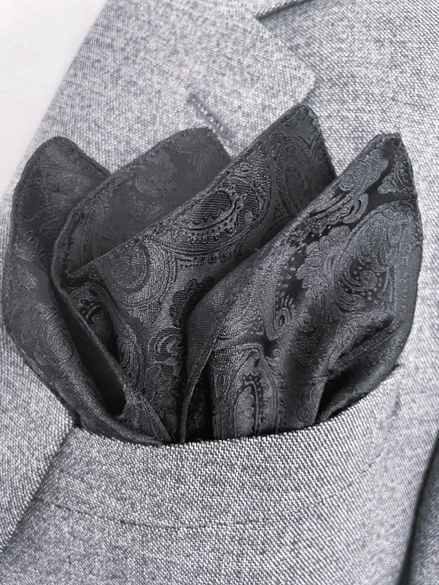 hemley-ziertuch-seide-paisley-schwarz-30-x-30-cm image 1