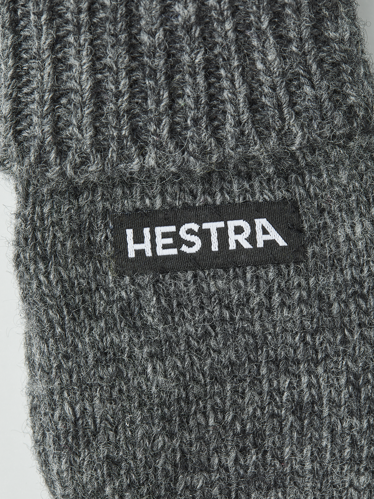 hestra-pancho-baby-mitt-baby-f-ustling-aus-wolle-kaschmir image 3