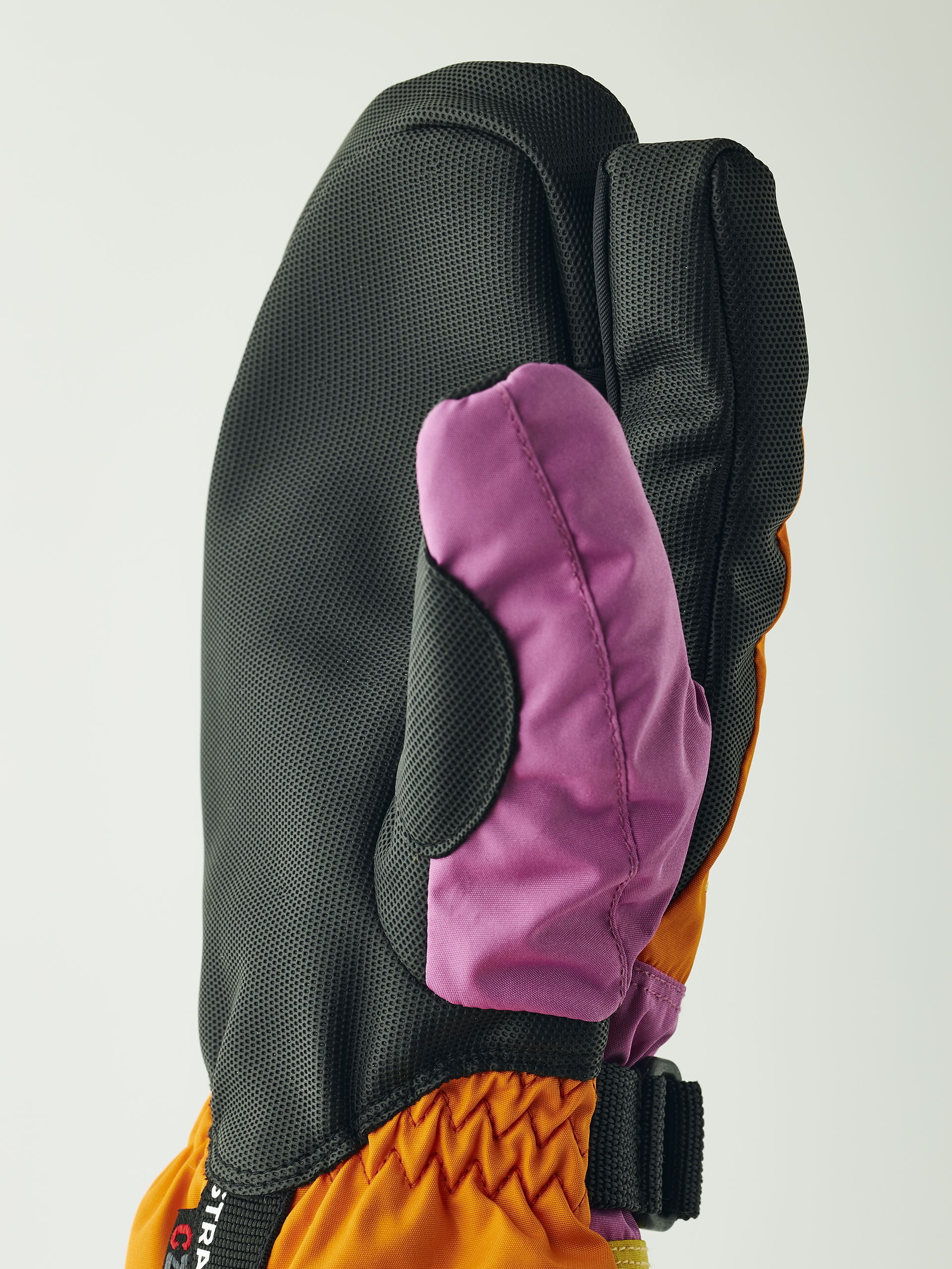 hestra-gauntlet-czone-jr-3-finger-wasserdichter-kinder-skihandschuh-mit-czone-me image 6