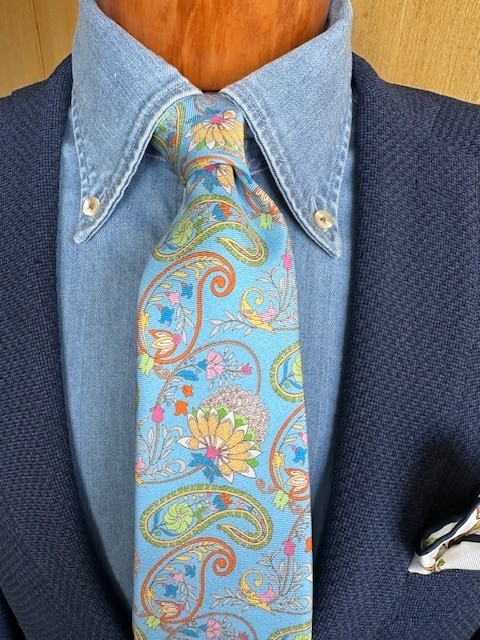 ascot-seidenkrawatte-paisley-sky-gold-bedruckt image 1