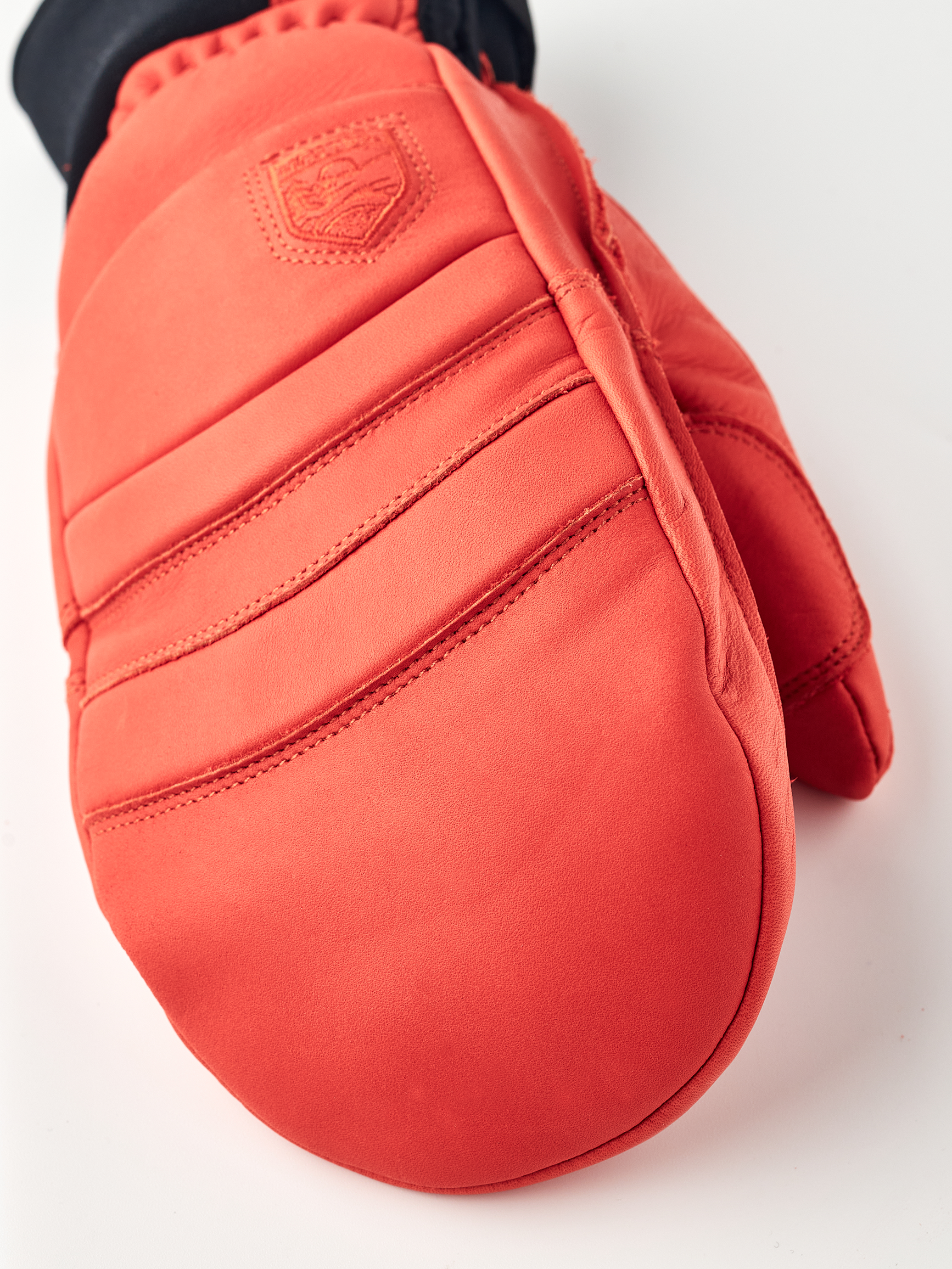 hestra-fall-line-mitt-fausthandschuh-neoprenb-ndchen image 3