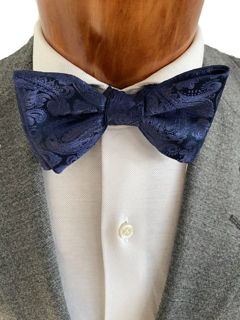 hemley-seiden-fliege-paisley-mittelblau-form-wien image 1